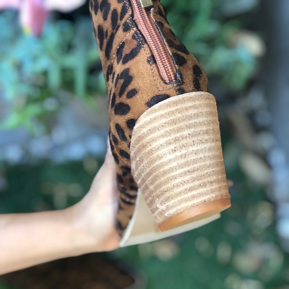 Faux suede Leopard Print Ankle Booties - Picture 8 of 9